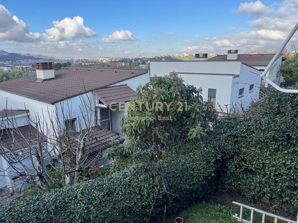 FOR RENT 2+1 APARTMENT + 2 PARKING SPACES IN LONG HILL RESIDENCE