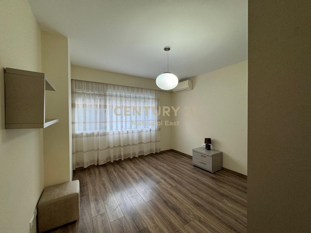 FOR RENT 2+1 APARTMENT + 2 PARKING SPACES IN LONG HILL RESIDENCE