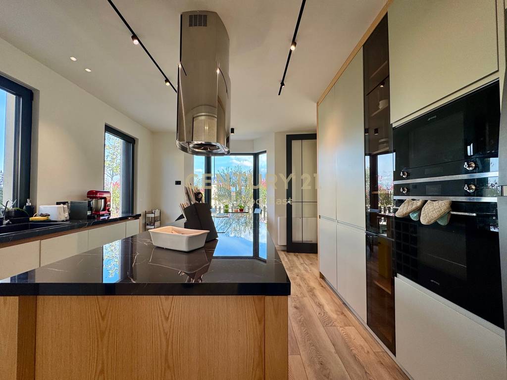 Vile moderne per qera ne Tuscany Villas 2