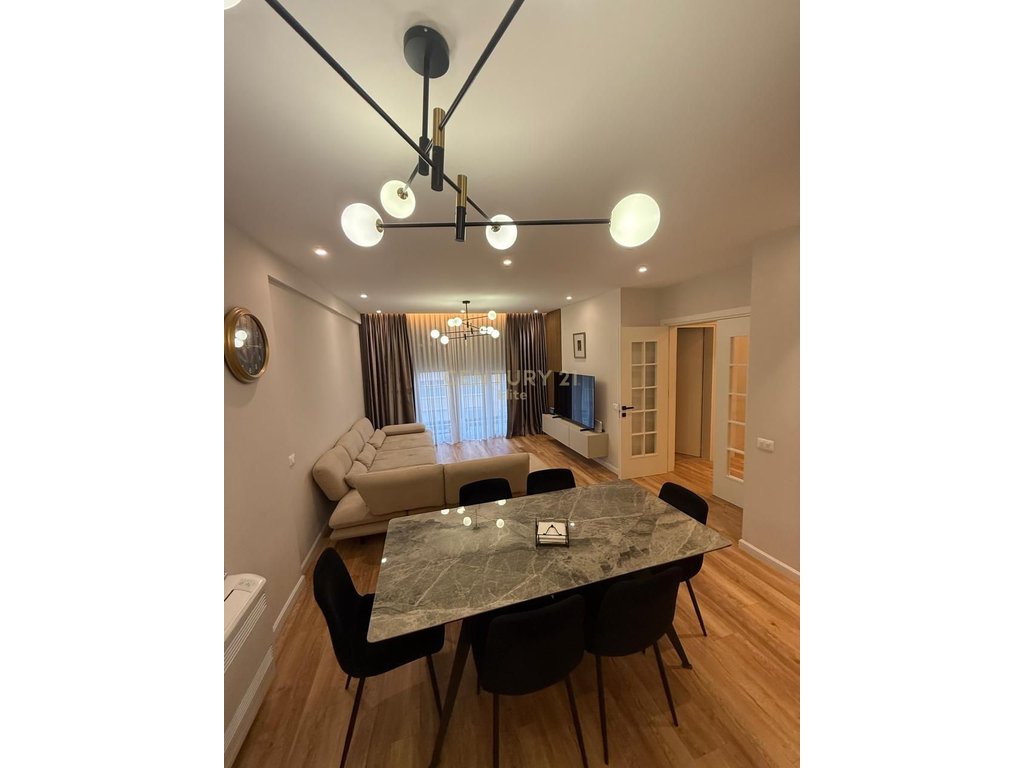 MODERN APARTMENT FOR RENT 3+1+2+2 BALCONIES IN XHAMLLIK!