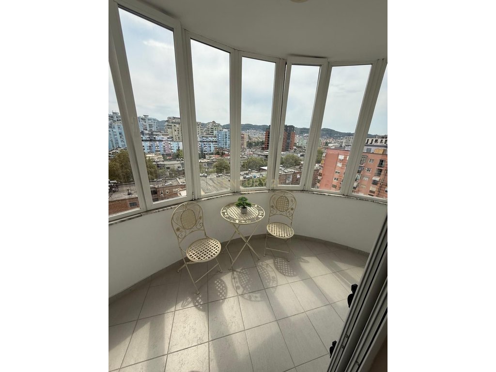 Qira, Apartment 2+1, Myslym Shyri