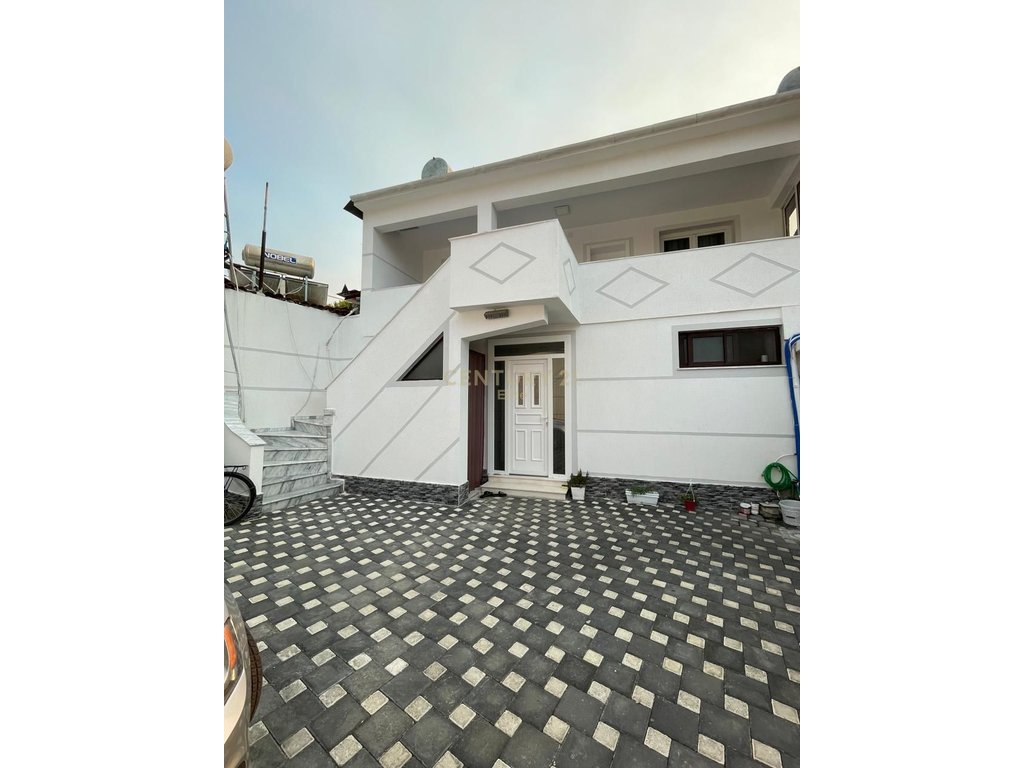 VILLA FOR RENT 2 FLOORS, DIBRA STREET!