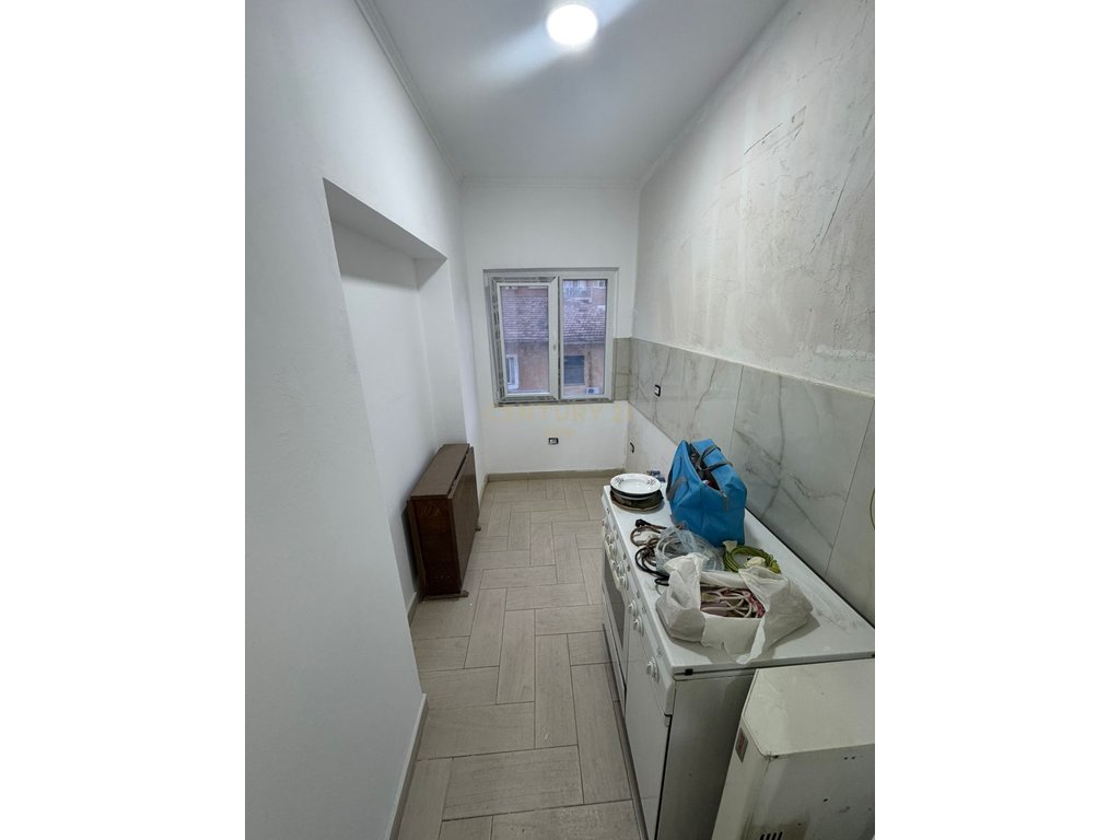 Qira, Apartment 2+1, Bllok