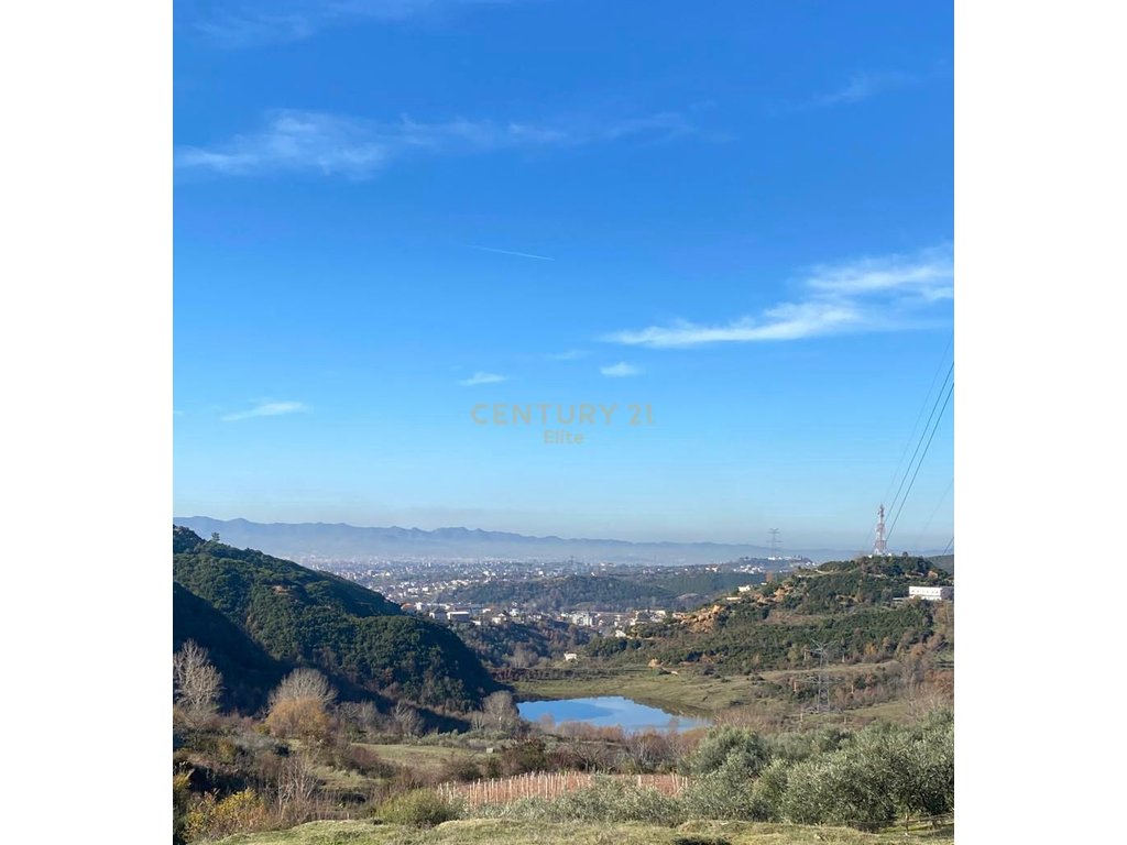 Land for sale in Shishtufinë, Tirana