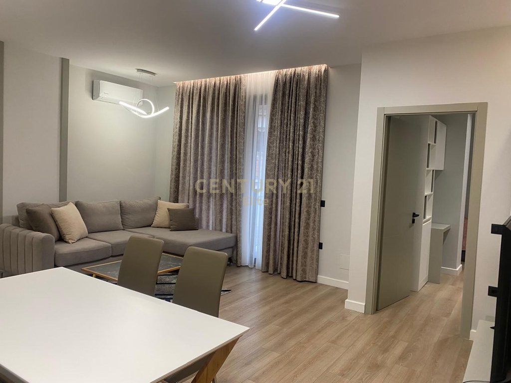 LUXURY APARTMENT 2+1+2 FOR RENT ON KOSOVAREVE STREET