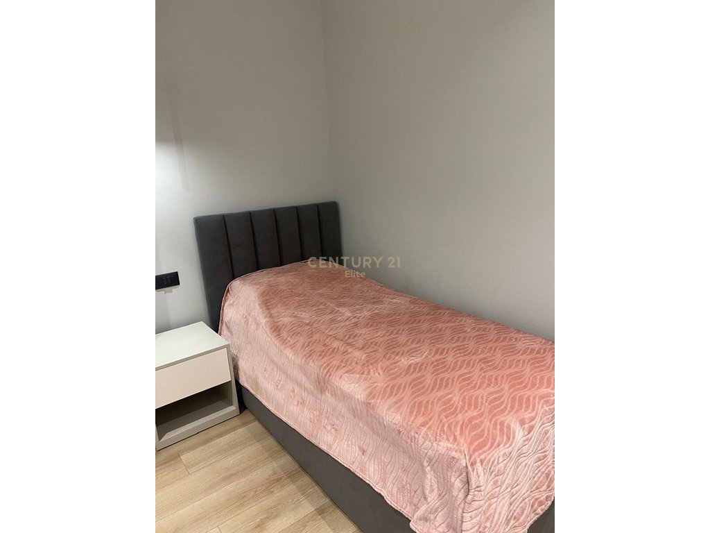 LUXURY APARTMENT 2+1+2 FOR RENT ON KOSOVAREVE STREET