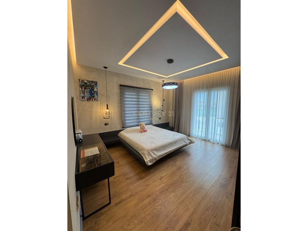 2-Story Villa for Sale in Farkë, near the Lake – Elite Area