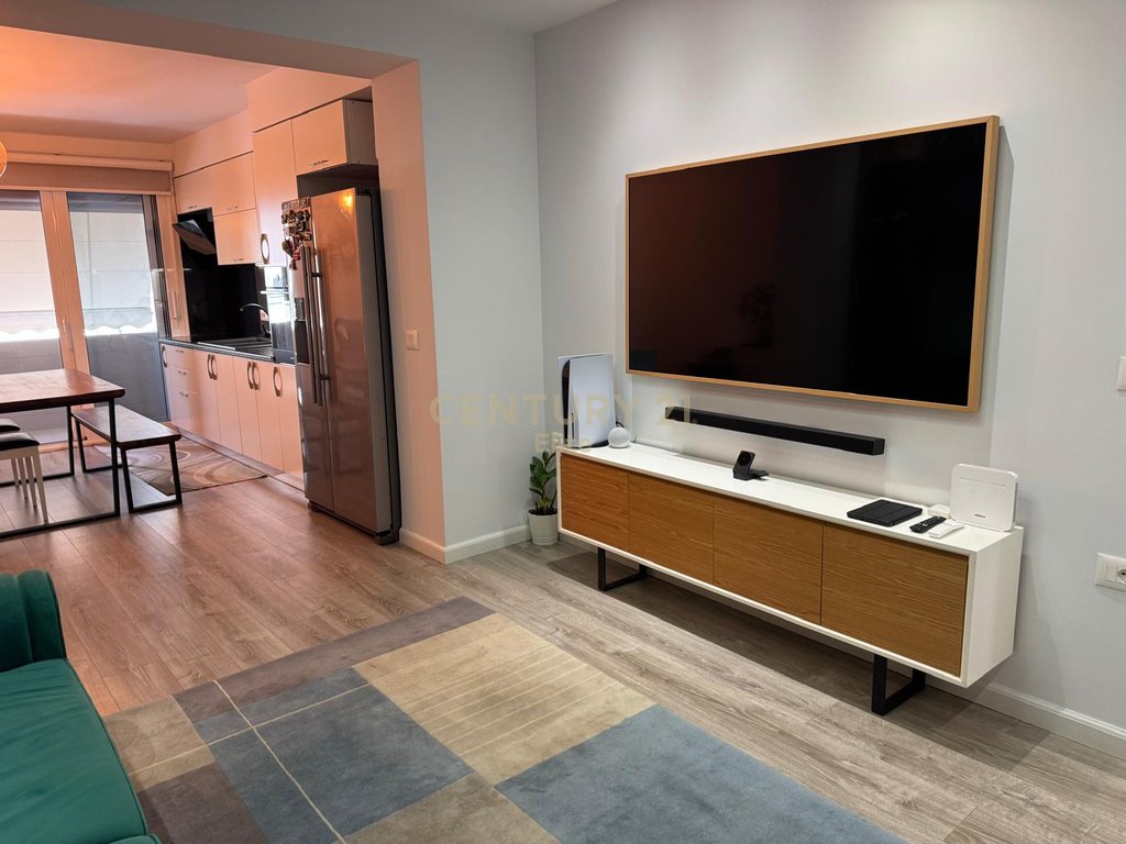 Apartament 2+1 Për Shitje në Ish Blloku, Tiranë - 350000€ | 91 m²