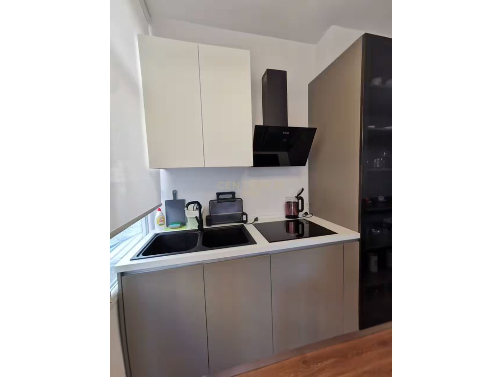 Apartment 2+1 with balcony for sale at Marina Bay, Vlorë – €170,000