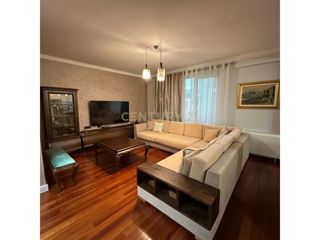 3+1 apartment for rent on Sami Frasheri Street