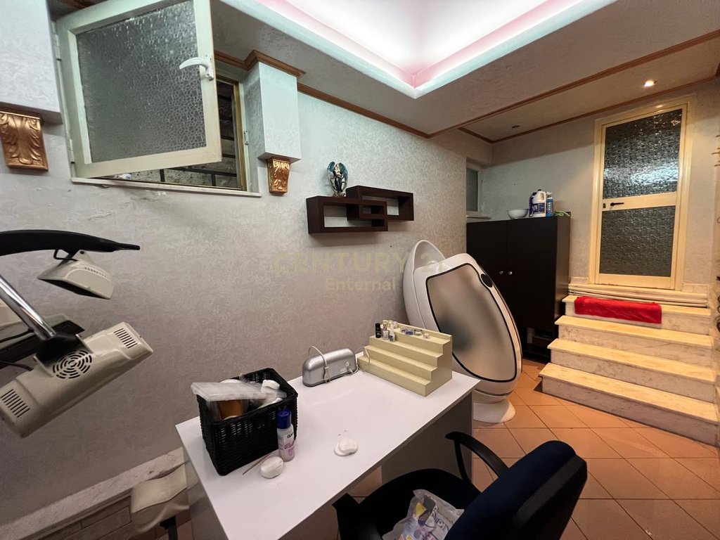 Unit For Rent on Mine Peza Street