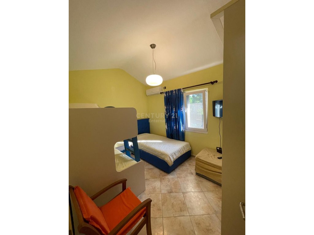 Two-story villa for rent Lura 1 at Lalzi Bay