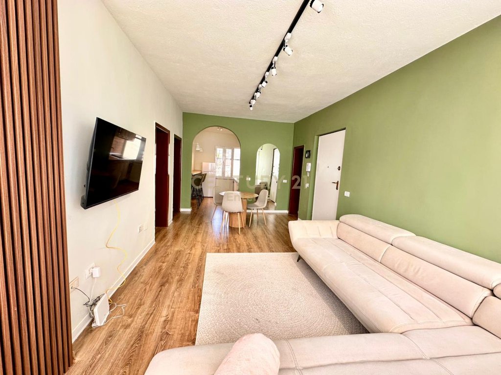 2+1 Apartment for Rent on Durrës Street