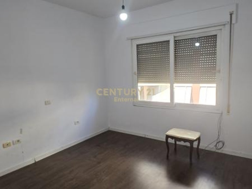 Apartment 2+1+2 for Sale near the Zoo