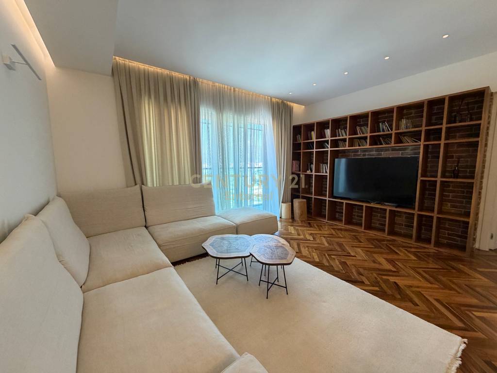 Apartment 2+1+ Parking Space for Rent at Ambasador 3