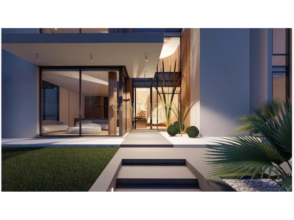 Villa with a pool for sale in Farke