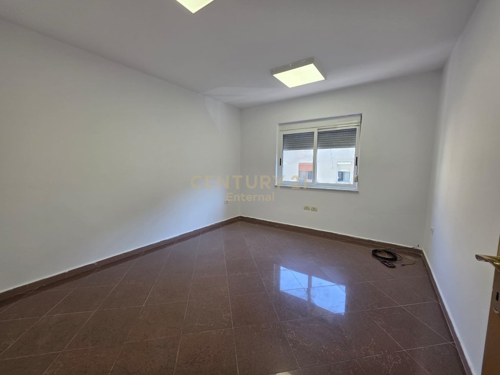 2+1 Apartment for Rent near Dinamo Stadium