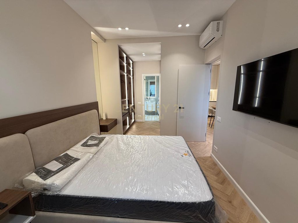 Apartment 2+1+2 For Sale At Garden Building