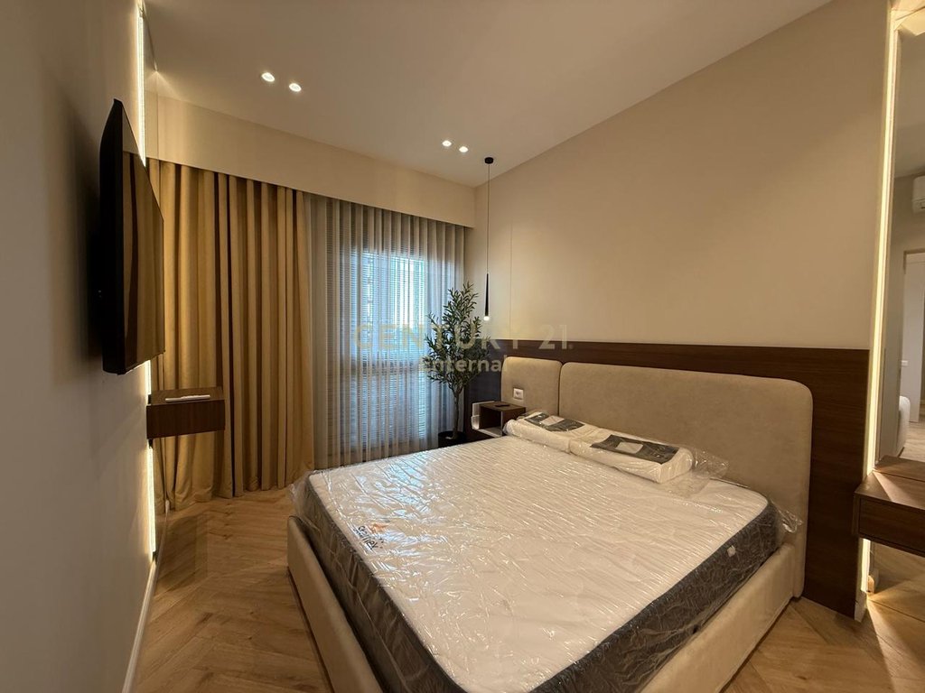 Apartment 2+1+2 For Sale At Garden Building