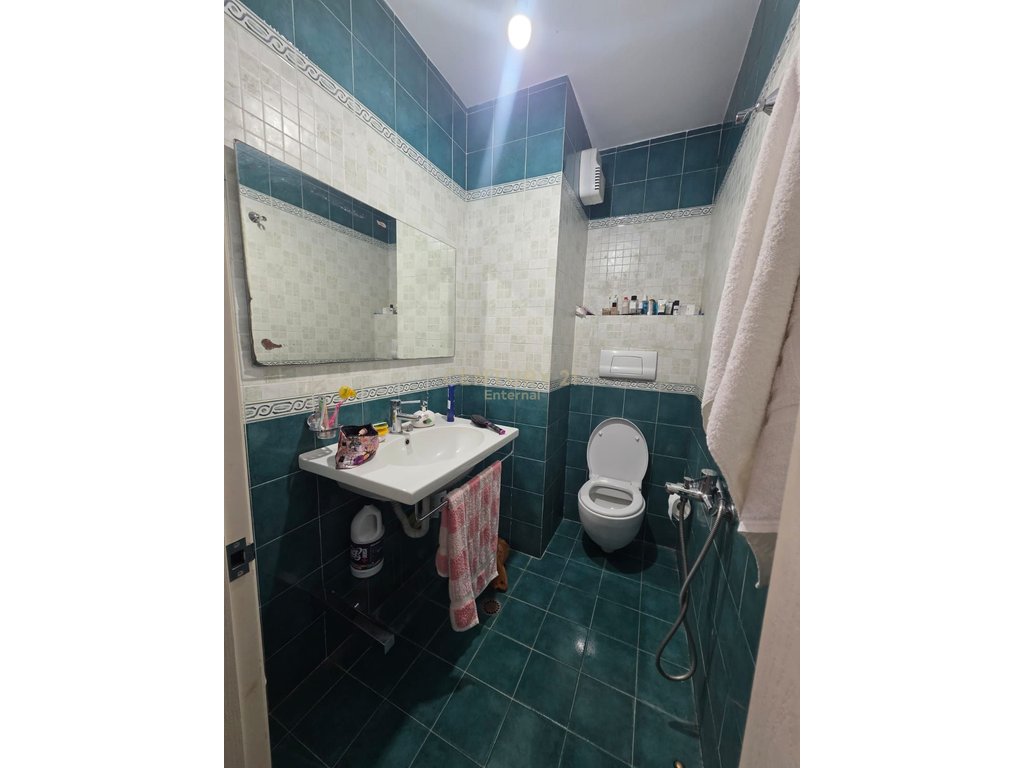 Apartment 3+1+2 for sale in Lapraka, 'Gin Tash' complex
