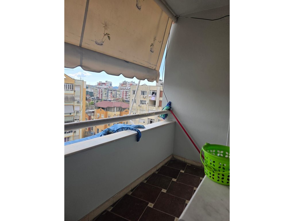 Apartment 3+1+2 for sale in Lapraka, 'Gin Tash' complex