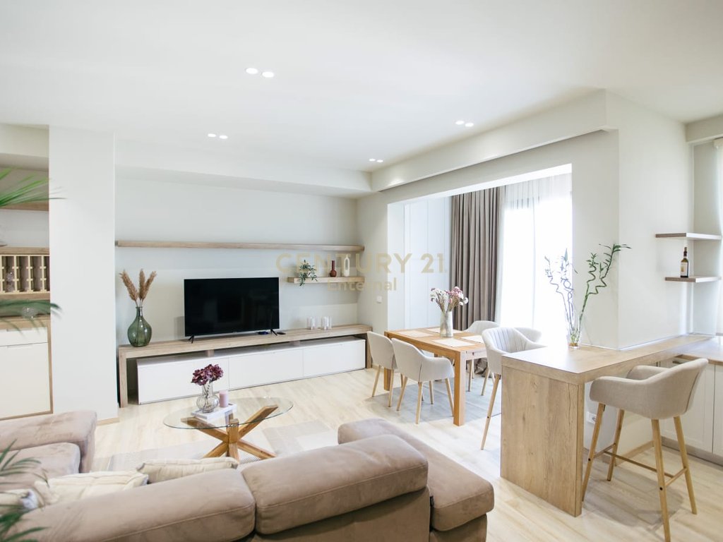 2+1 Apartment for Rent at Park Gate, Elasan Street