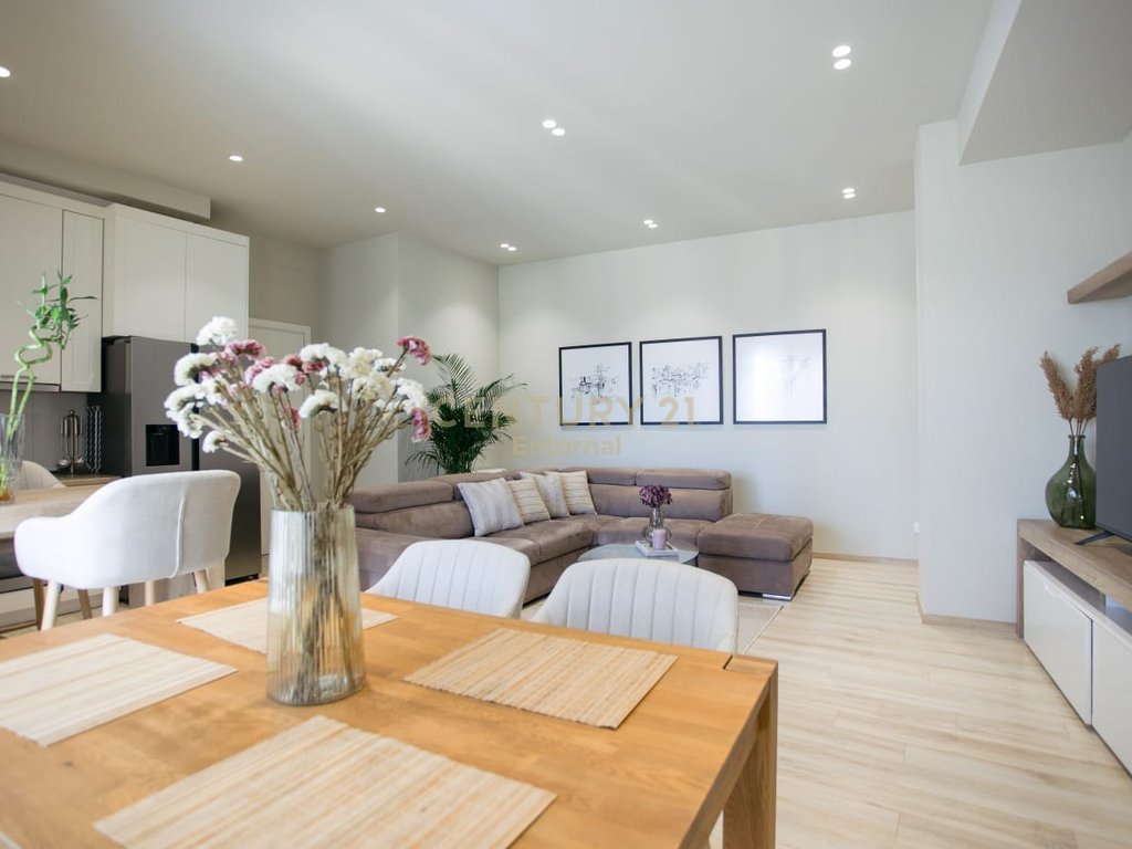 2+1 Apartment for Rent at Park Gate, Elasan Street