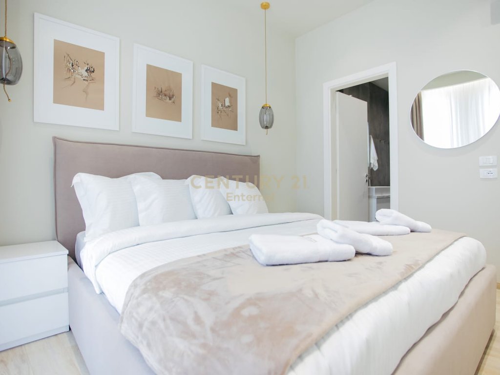 2+1 Apartment for Rent at Park Gate, Elasan Street