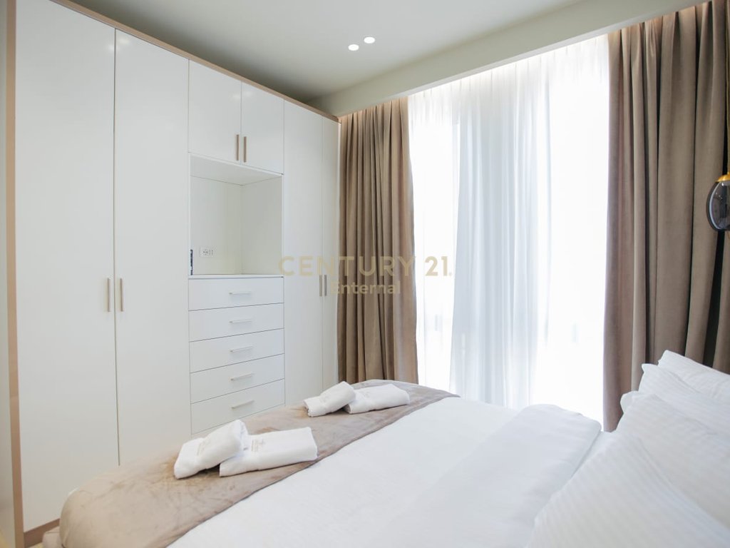 2+1 Apartment for Rent at Park Gate, Elasan Street