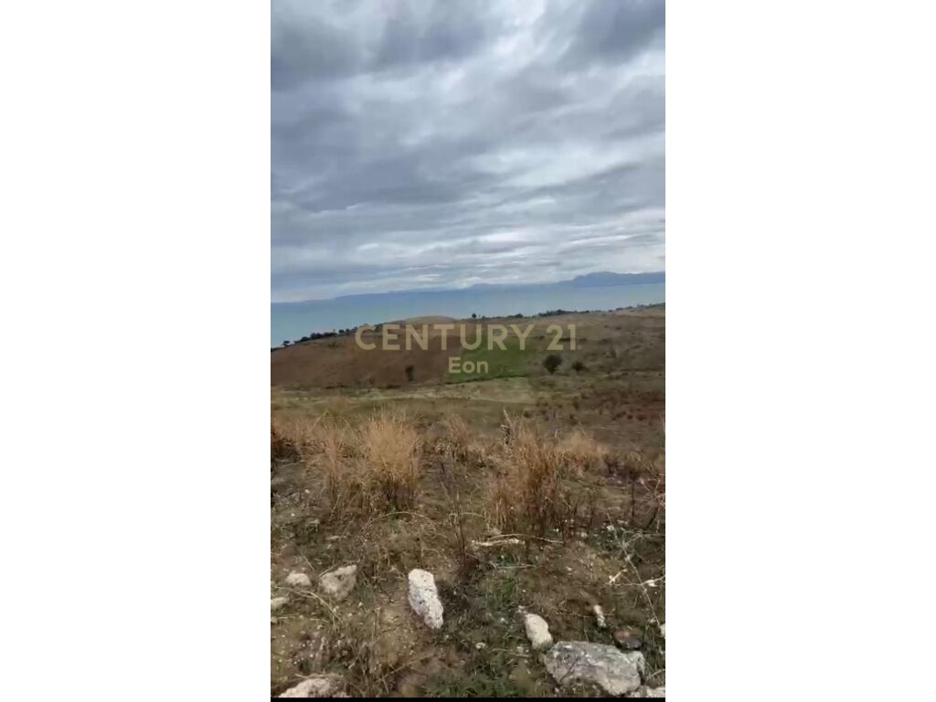 16500 M2 OF LAND FOR SALE, WITH SEA VIEW AT CAPE RODON!