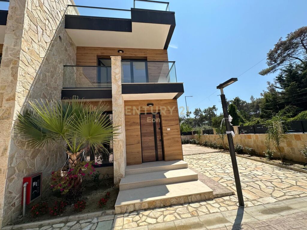 FOR SALE 2-STOREY VILLA 150m FROM THE SEA IN GOLEM RESIDENCE "DREAM VILLAGE"