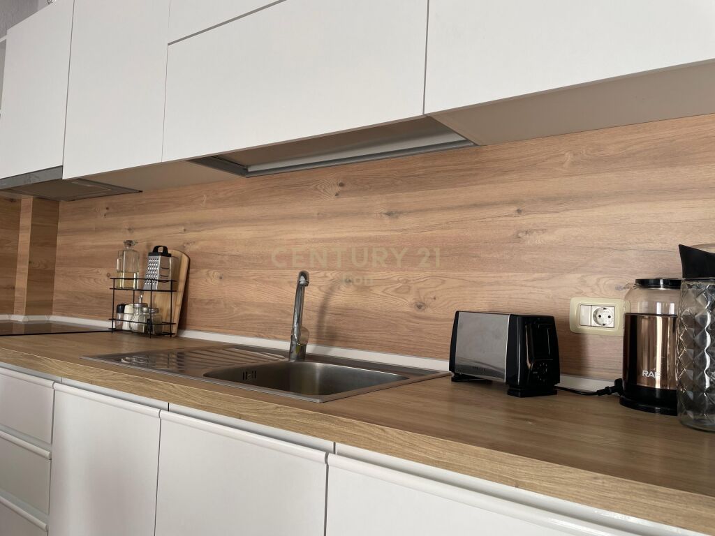 Apartment 1+1 for Rent in Plazh, Durrës!