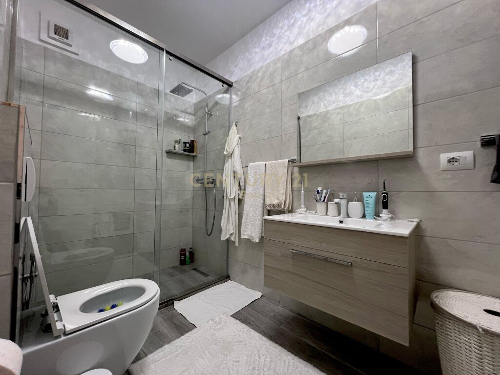 2+1 Apartment for Rent in Villa Zogut, Durres!