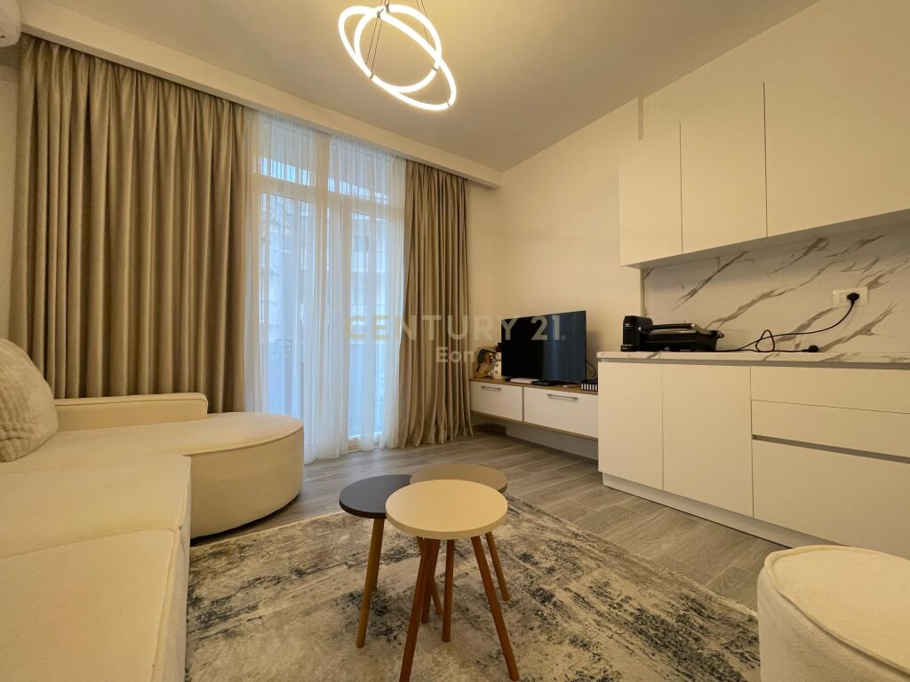 2+1 Apartment for Rent in Villa Zogut, Durres!