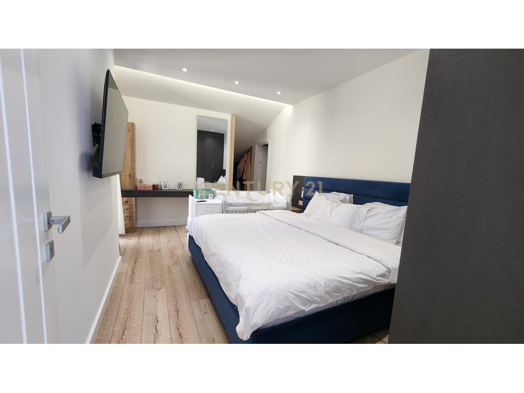 2-STOREY VILLA FOR SALE ON DURRES BEACH!
