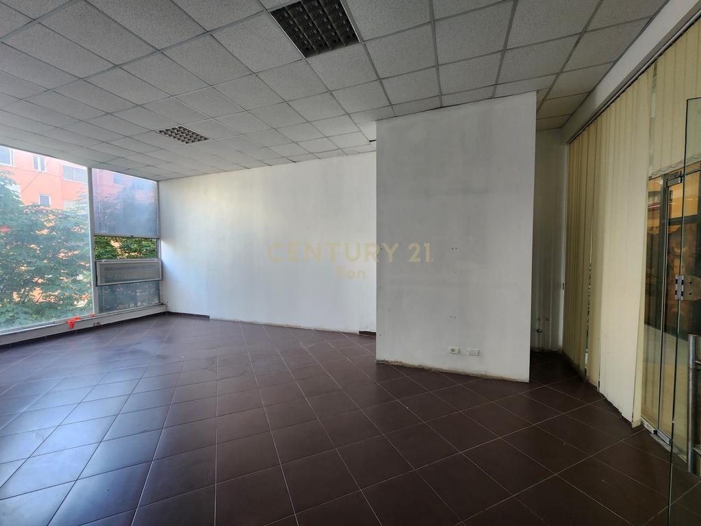 Premises for Sale near the Hospital, Durrës - €120,000 60.67 m²