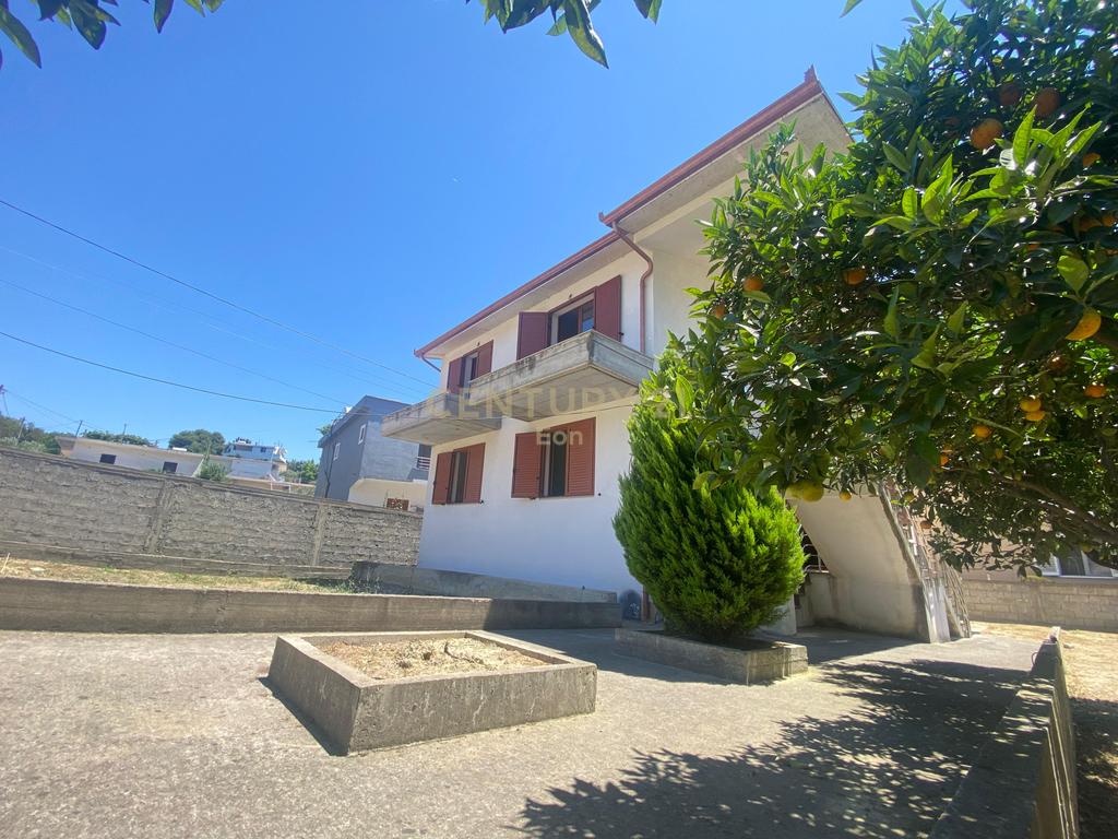SUPER VILLA FOR SALE IN THE SPITALLE AREA, DURRES !!