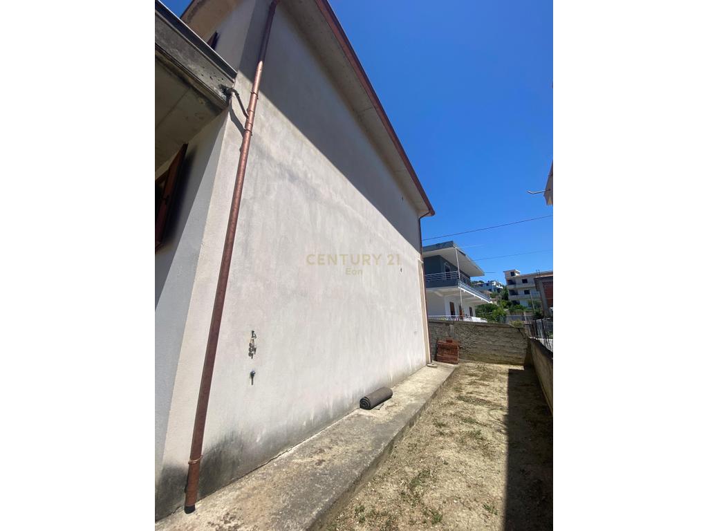 SUPER VILLA FOR SALE IN THE SPITALLE AREA, DURRES !!