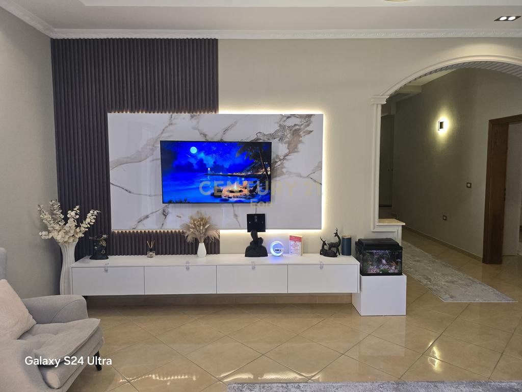 LAND+PREMISES+2-STOREY VILLA FOR SALE WITH ATTIC (411m2 construction)
