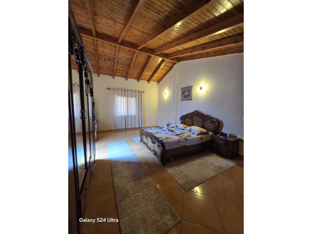 LAND+PREMISES+2-STOREY VILLA FOR SALE WITH ATTIC (411m2 construction)