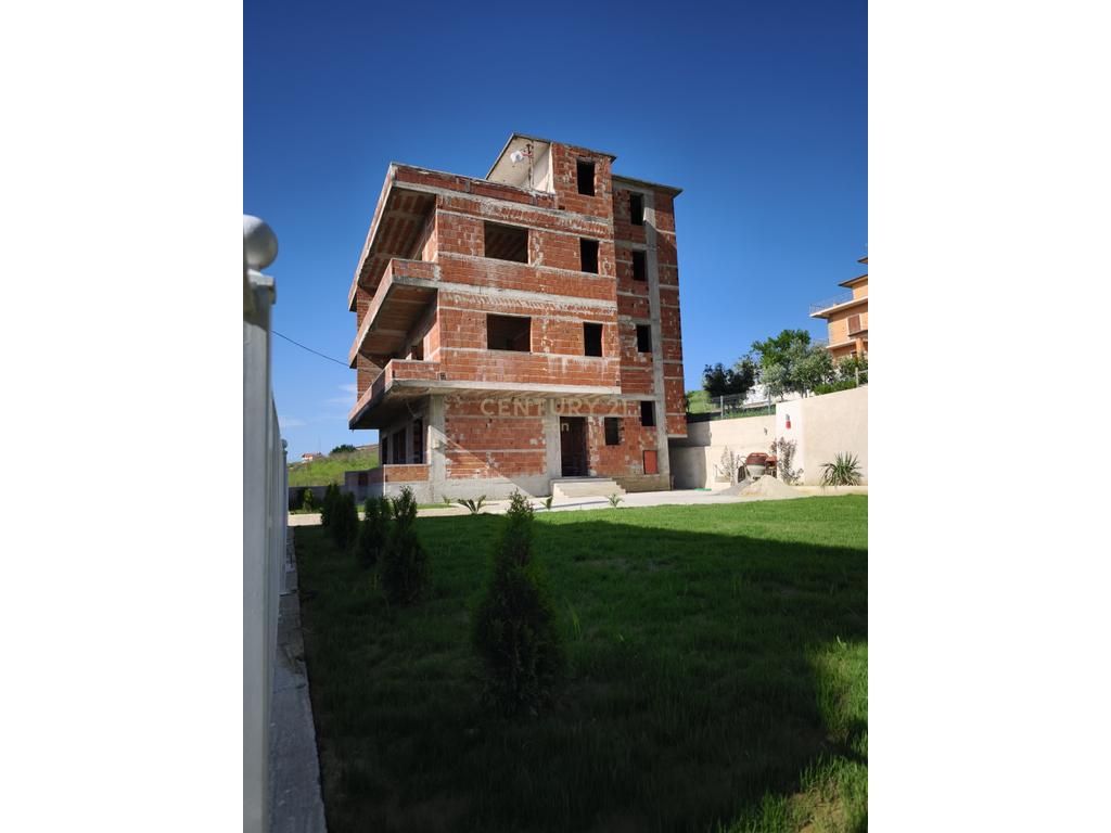 4-STOREY BUILDING FOR SALE – HIGH POTENTIAL INVESTMENT IN PLEPA, DURRËS!