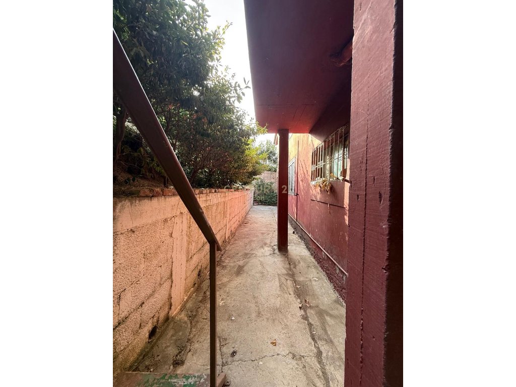 2-story villa for sale in the “Vila e Zogut” area, Durrës!