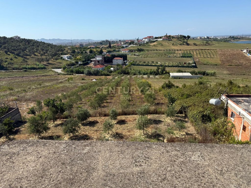 VILLA FOR SALE IN ARAPAJ, DURRES!