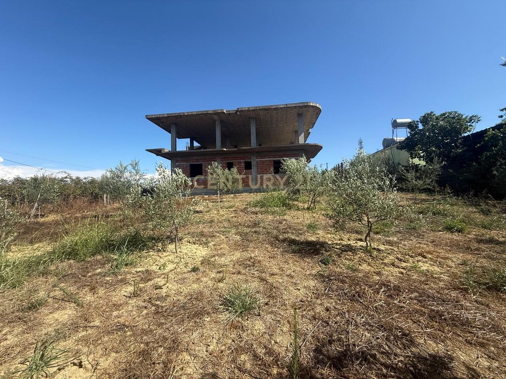 VILLA FOR SALE IN ARAPAJ, DURRES!