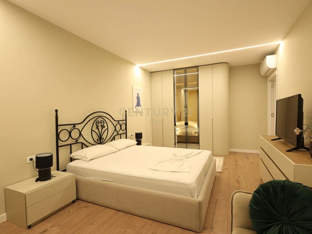 FOR RENT SUPER 1+1 APARTMENT IN DURRES, VOLLGA!