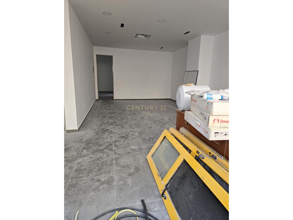 Room for rent in the center of Durrës!