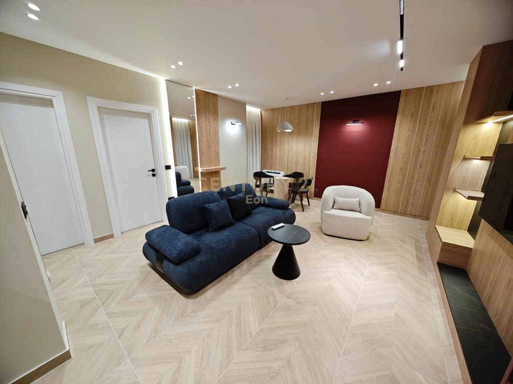1+1 Apartment for Rent near the Prefecture, Durres!