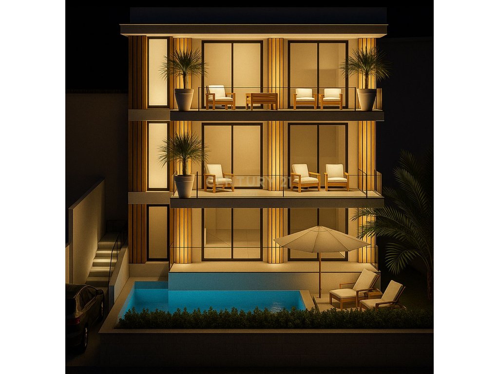 3-story villa with swimming pool for sale in Golem – Full sea view!