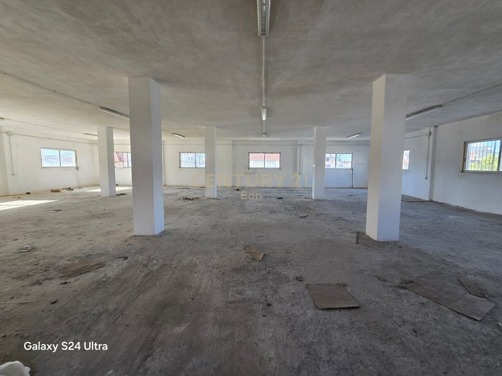 Shop for Sale in Shkozet, 1332 m² !