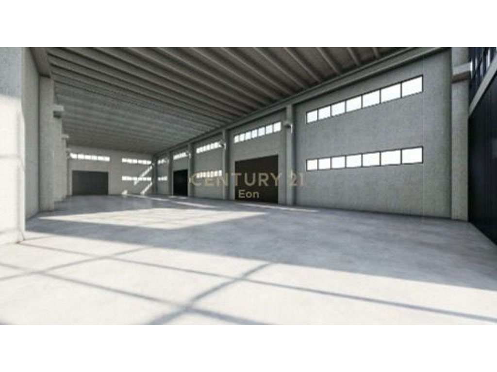 Warehouse for Rent First Row with the Road, Xhafzotaj!